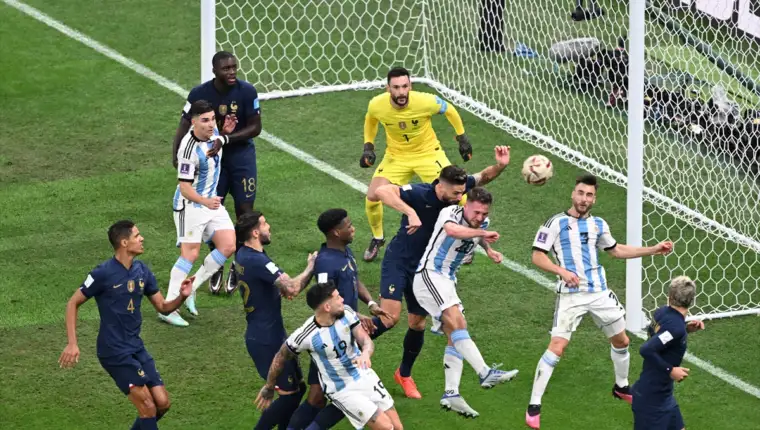 AA-20221218-29774159-29774156-FINALE_SP_KATAR_2022_ARGENTINA_FRANCUSKA