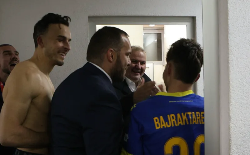 Zeljkovic slavi 3