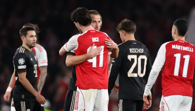 Atrsenal bayern 4