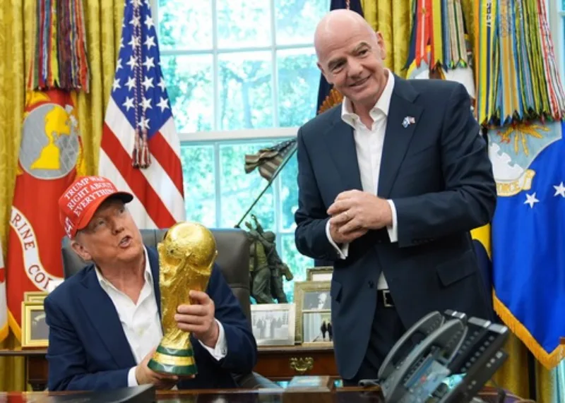 Trump infantino