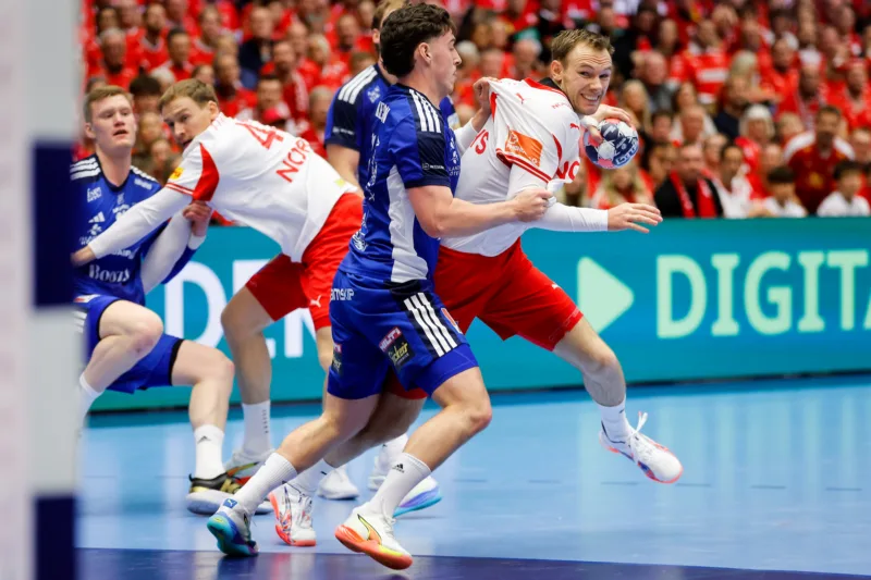 Euro26 sf2 denmark vs iceland mal8214 am