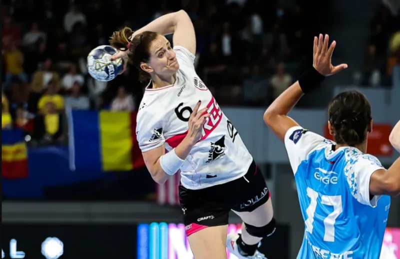 Ana gros slovenija 56