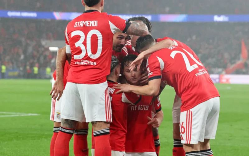 Benfica 54