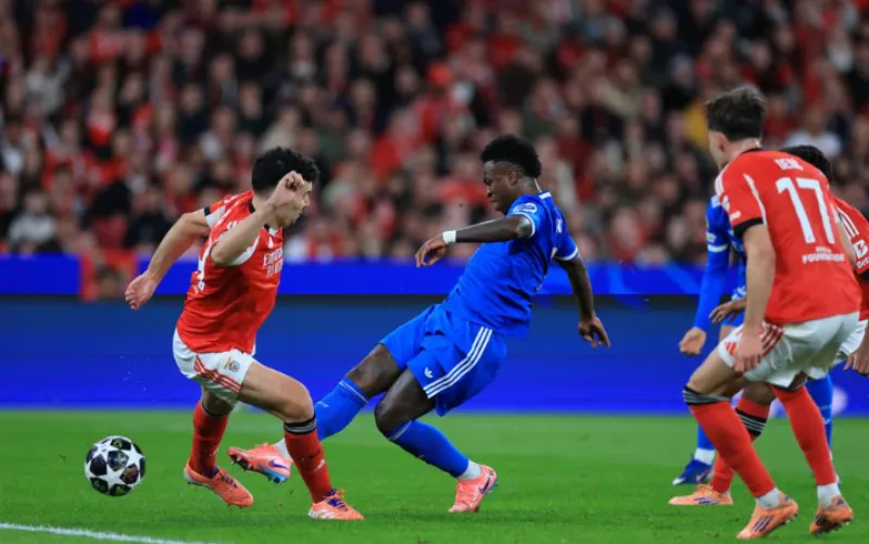 Vinicius benfica 45