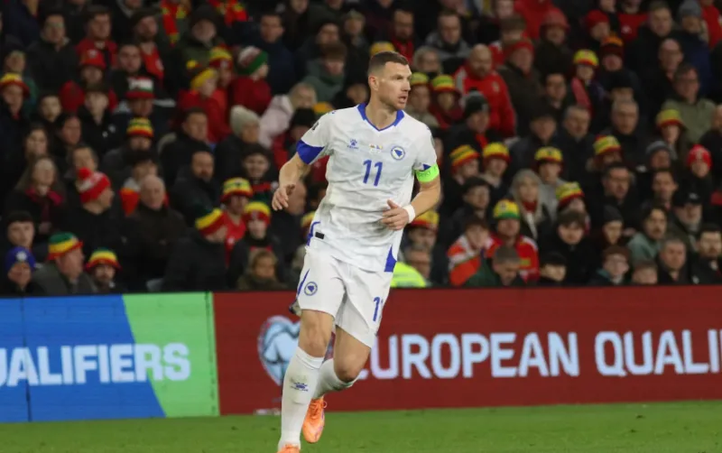 Dzeko 54