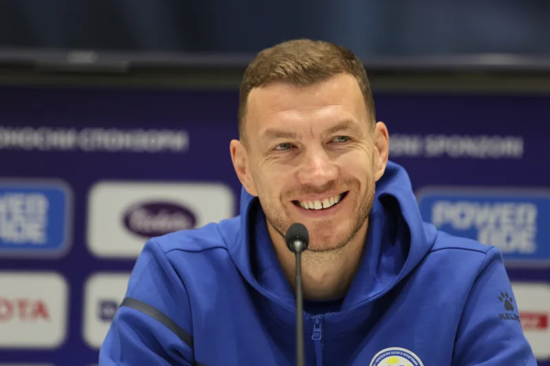Dzeko 8239291