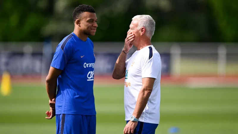 Mbappe deschamps