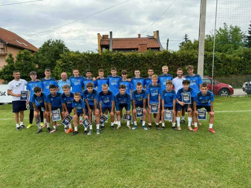 Lokomotiva kamp