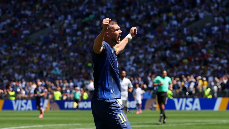 Dzeko 23