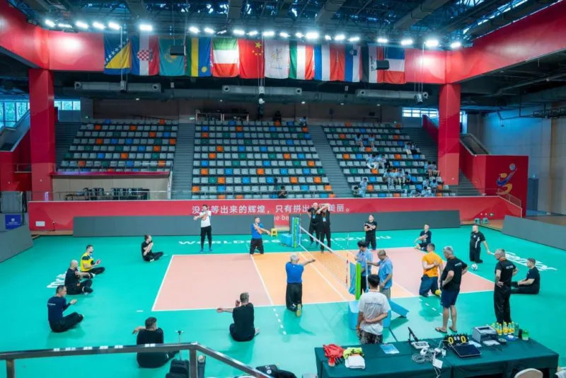Odbojka sjedeca
