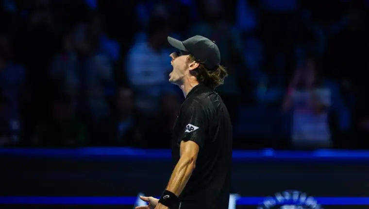 De minaur