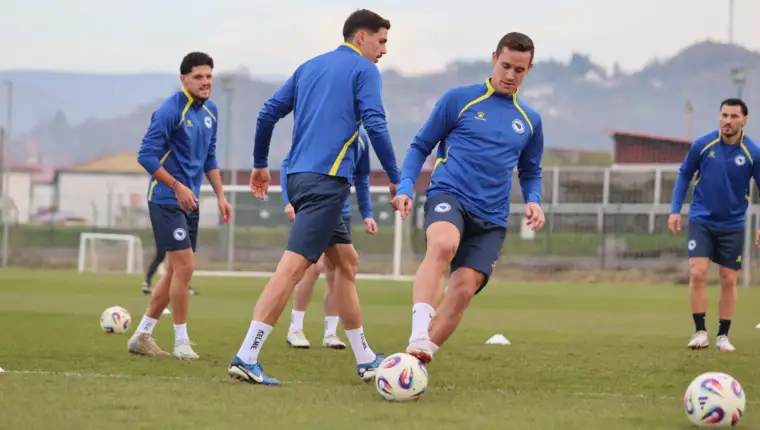 Zmajevi trening sari karic basic hadzikadunic