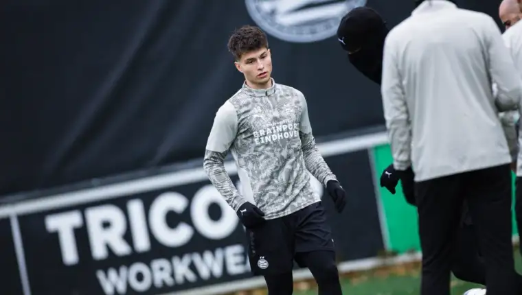 Esmir bajraktarevic psv 23
