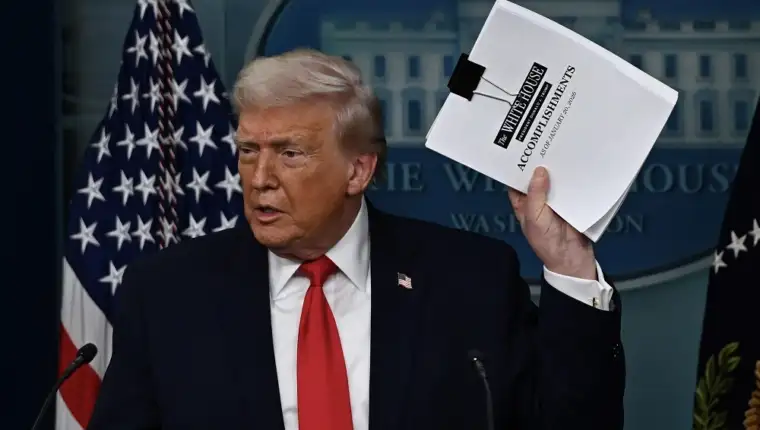 Trump44 aa