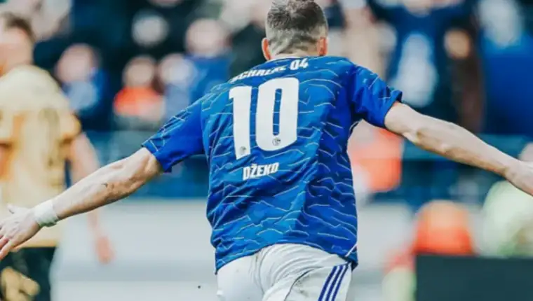 Dzeko 64