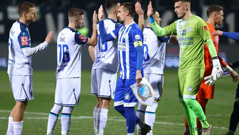 Fk slavija