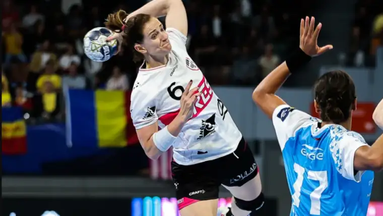 Ana gros slovenija 56