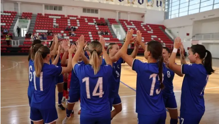 Zene futsal 45