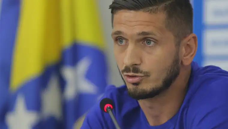 Zec fk zeljeznicar