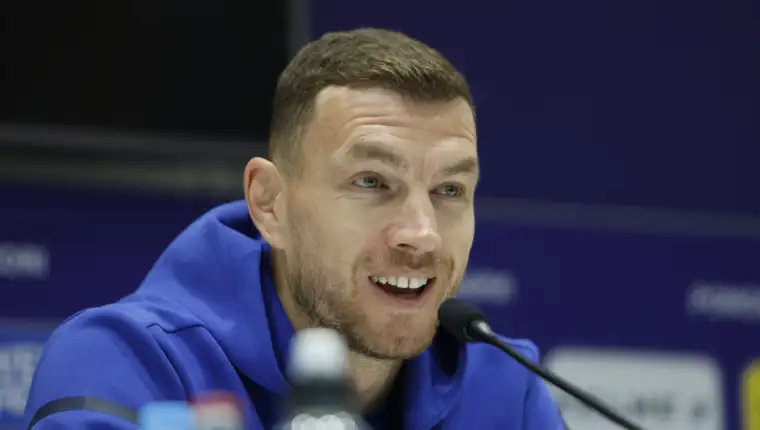 260330 sergej barbarez edin dzeko 50511