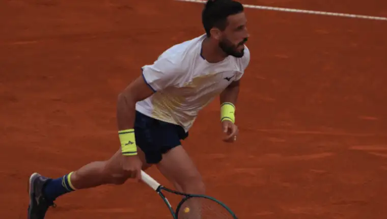 Dzumhur 56