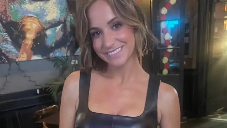 Iana 4