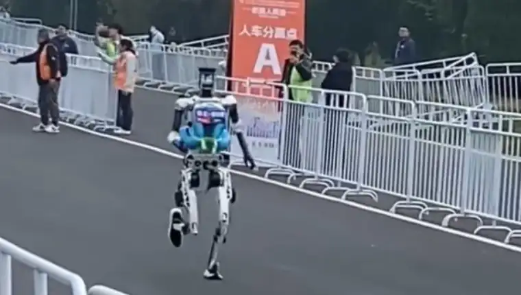 Robot 3