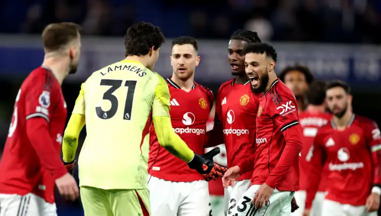 United lammens dalot mazraoui heaven 321