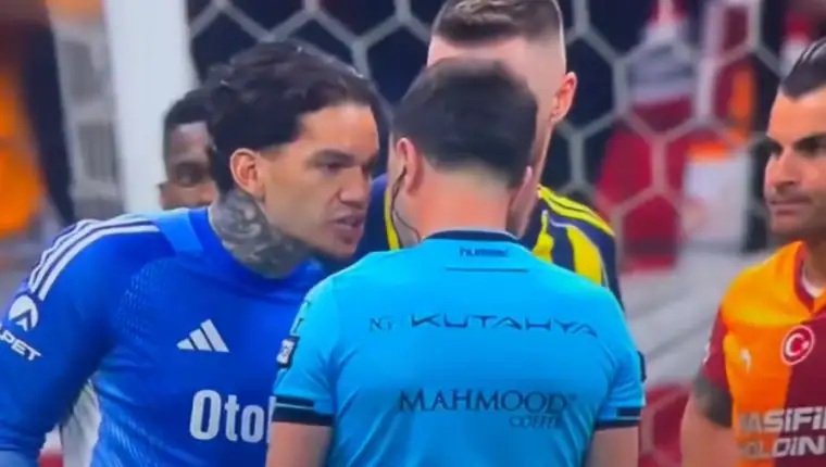 Ederson 6