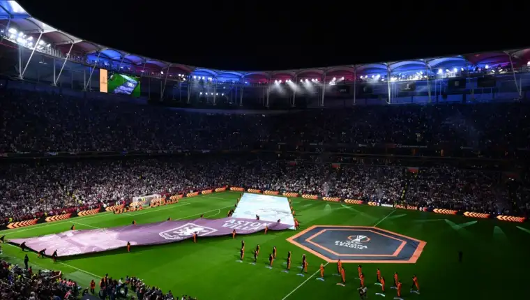 AA 20260520 41447083 41447075 FINALE UEFA EVROPSKE LIGE FREIBURG ASTON VILLA