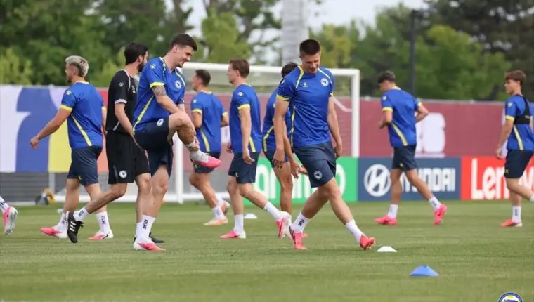 AA 20260610 41634255 41634244 TRENING REPREZENTATIVACA BIH U TORONTU PRED POCETAK MUNDIJALA