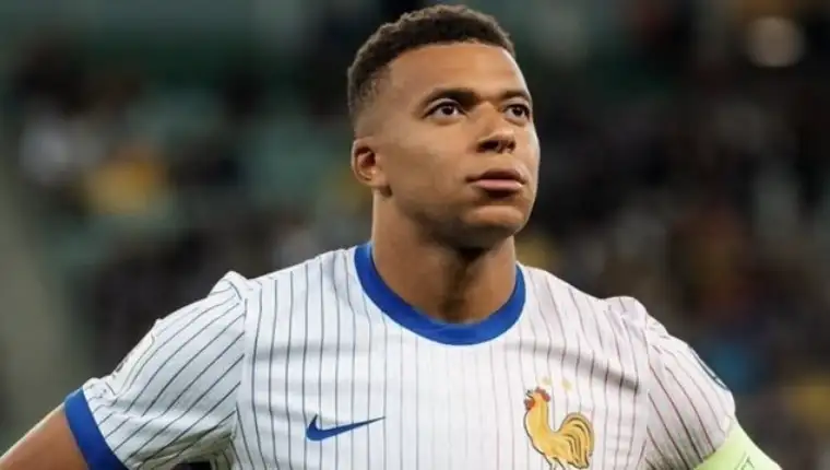 Mbappe x2