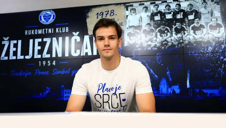 Polic rk zeljeznicar