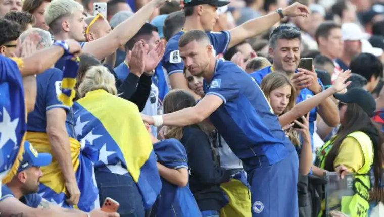 Dzeko navijaci 45