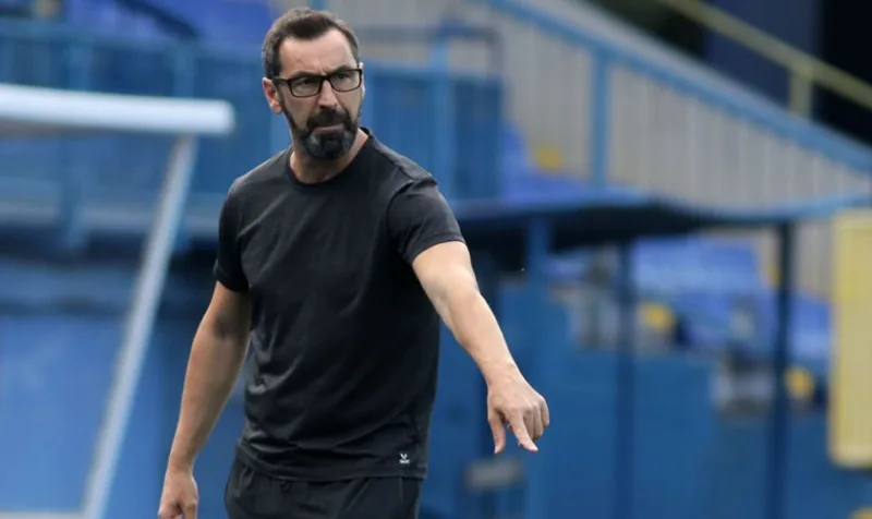 Zn