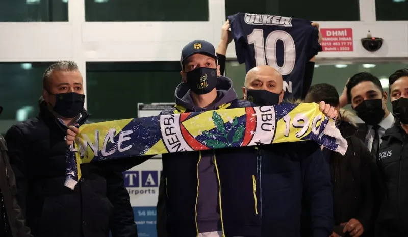 Mesut1