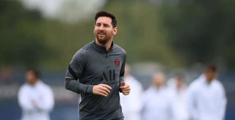 Leo 11