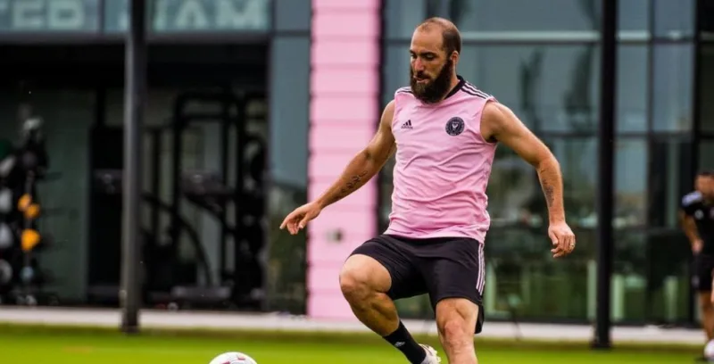 Higuain 2