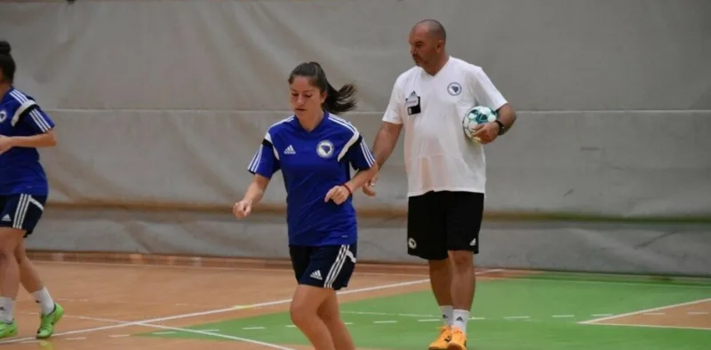 Futsal 1 1