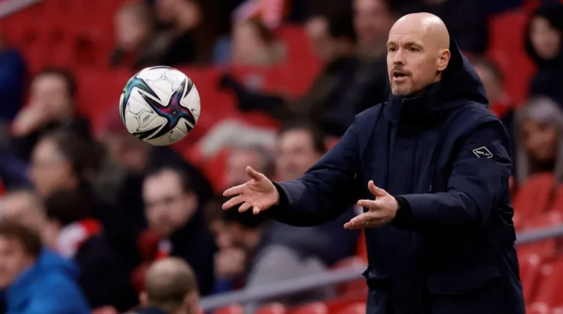 Ten hag2