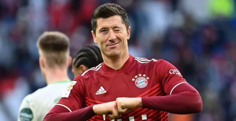 Lewa 4