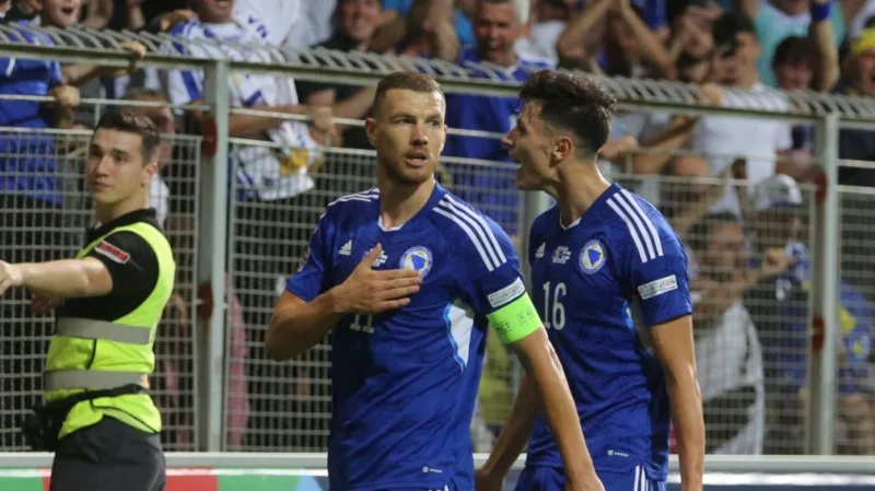 Dzeko15 2