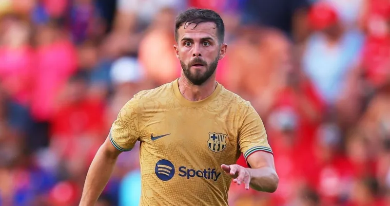 Pjanic14