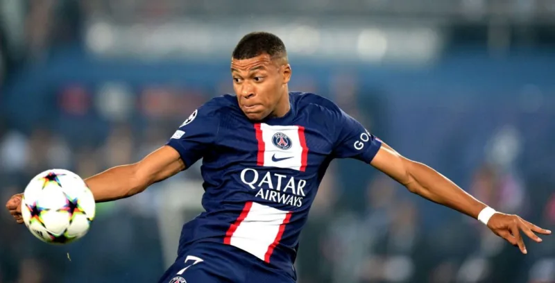 Mbappe 1 1