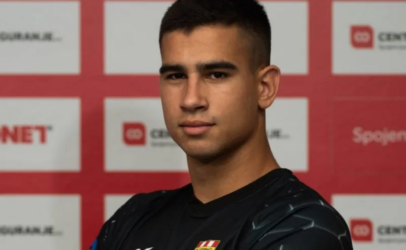 Milos kos1