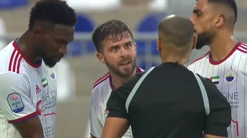Miraelm pjanic crveni karton