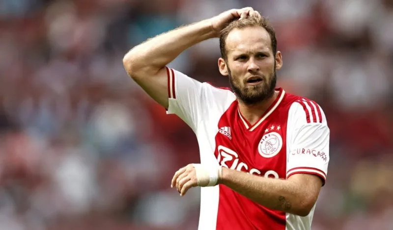 Daley blind