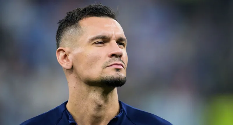 Lovren1
