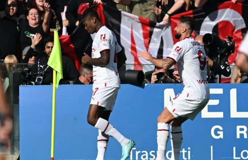 Milan sas
