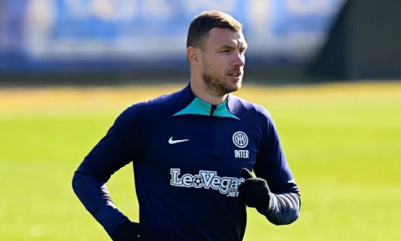 Dzeko 9